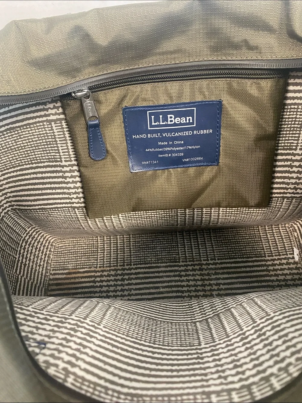 L.L. Bean tote opening green